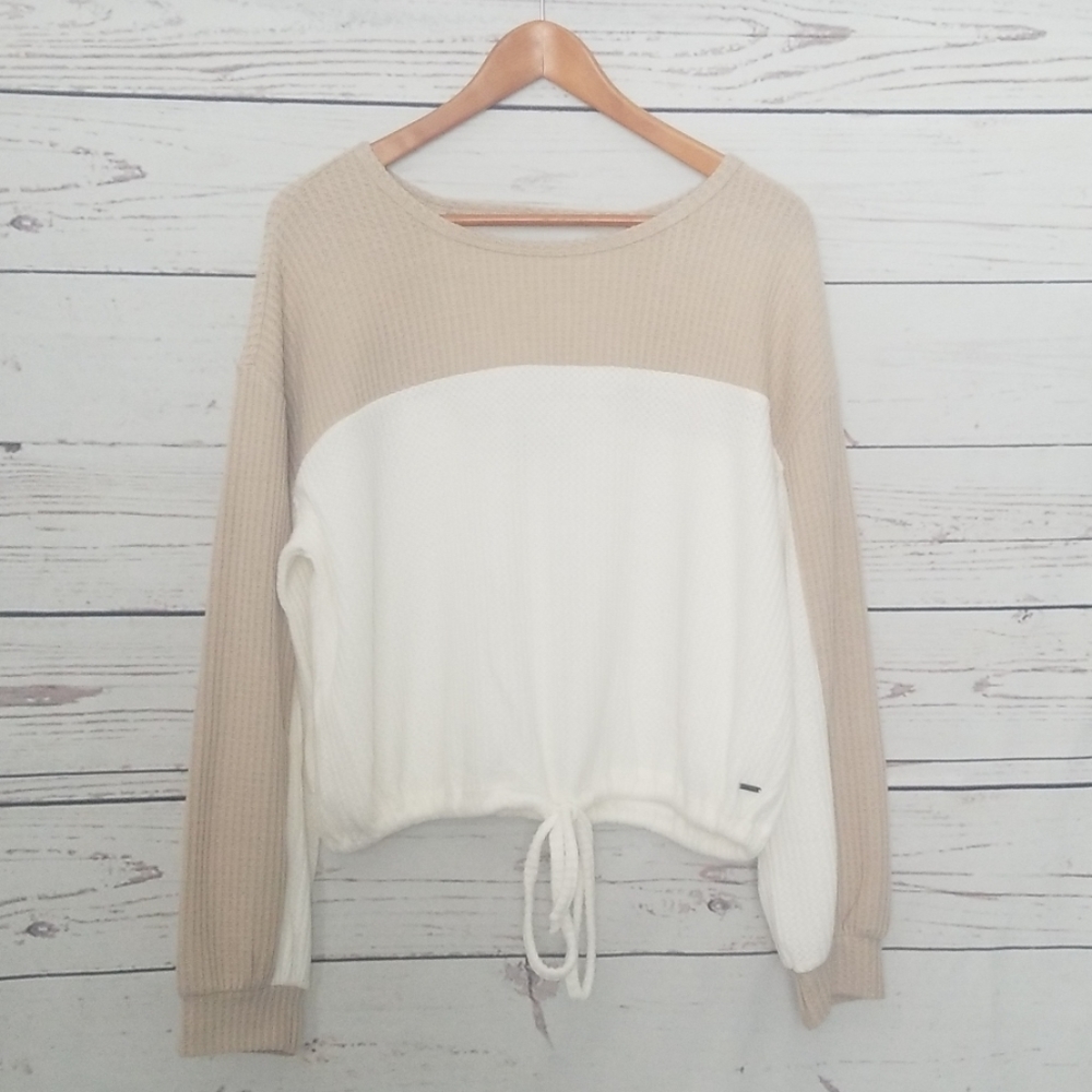 Hollister Waffle Knit Top Size M